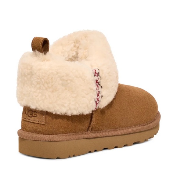 Ultra Mini UGG Braid Ankle Boots - Picture 4 of 9